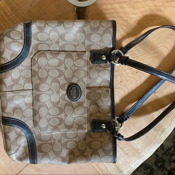 Coach authentic signature tote - unused - Picture 2 of 6